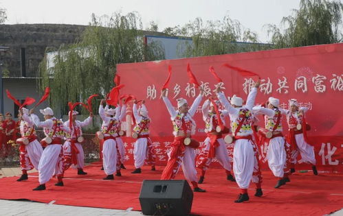 文化润心田 文艺家采风创作、惠民演出与艺术交流的多维实践