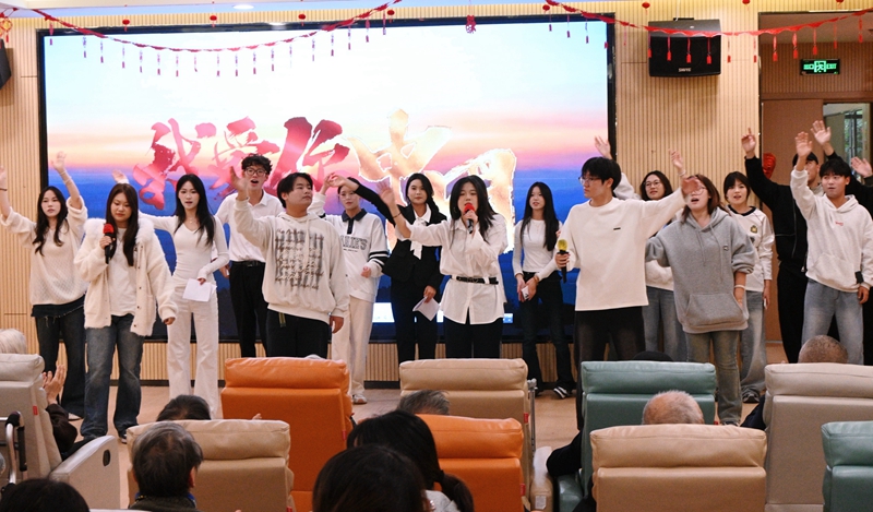 青春暖夕阳 我校大学生志愿者走进养老院开展志愿服务与教育咨询活动